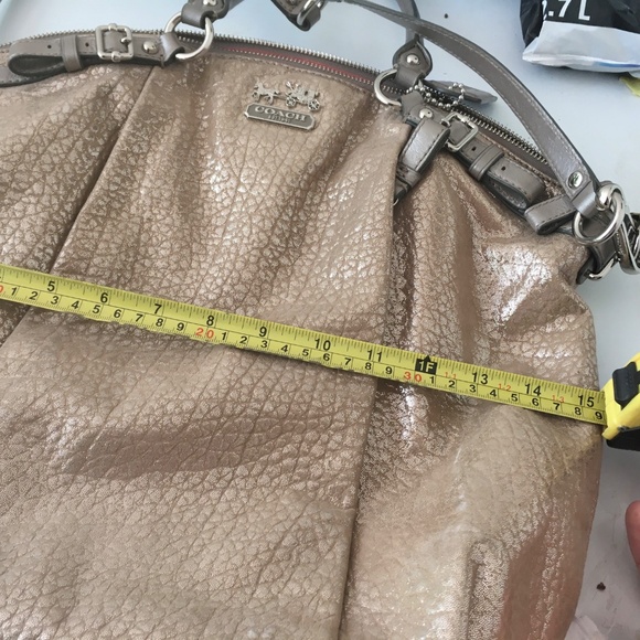 SOLD Coach vintage metallic Lidsey leather handbag, champagne - Picture 7 of 16